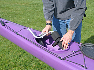 kayak-cart-mini-hatch-load